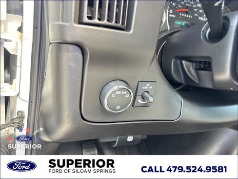 Used 2024 Chevrolet Express 3500 w/ Power Convenience Package RWD image 17
