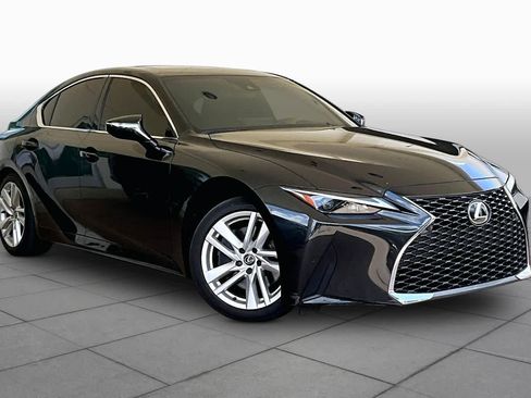 Used 2024 Lexus IS 300 w/ Comfort Package RWD image 3