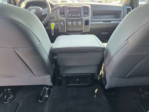 Used 2017 RAM 1500 ST w/ SXT Appearance Group AWD/4WD image 15