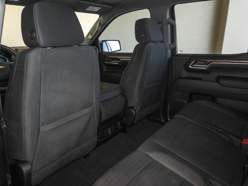 Used 2023 Chevrolet Silverado 1500 LT image 36