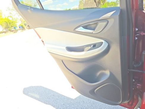 Certified 2023 Buick Encore GX Select image 10