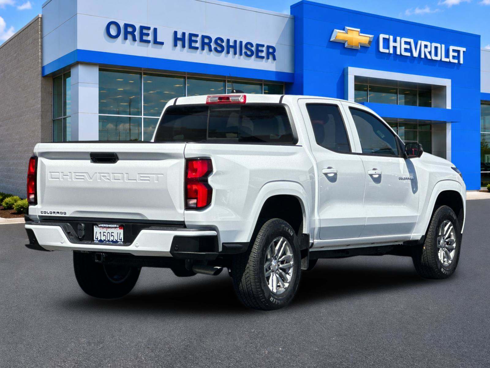 New 2025 Chevrolet Colorado LT w/ LT Convenience Package RWD image 4