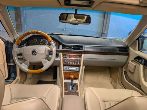 Used 1994 Mercedes-Benz E 320 Coupe image 15