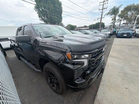 Used 2023 Chevrolet Silverado 1500 RST w/ Rally Edition AWD/4WD image 9