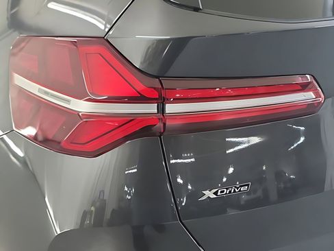 Used 2025 BMW X3 xDrive30i w/ Convenience Package image 22