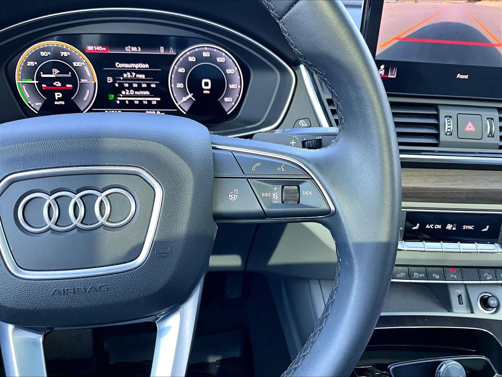 Used 2022 Audi Q5 e Prestige AWD/4WD image 21
