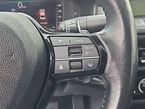 Used 2023 Honda Accord Touring image 26