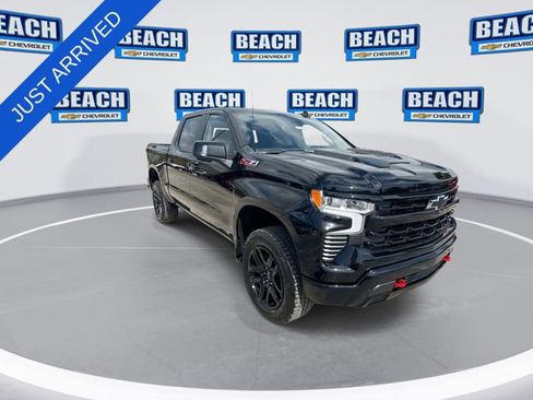 New 2026 Chevrolet Silverado 1500 LT Trail Boss w/ LT Trail Boss Premium Package AWD/4WD image 2