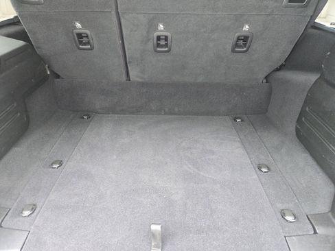 Used 2025 Jeep Wrangler Sahara image 34