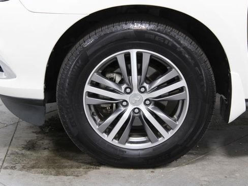 Used 2019 INFINITI QX60 Luxe FWD image 18
