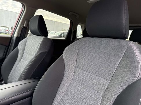 Used 2023 Nissan Rogue SV image 24