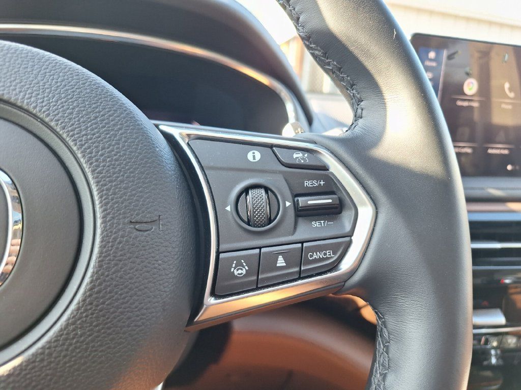 Used 2025 Acura MDX w/ Technology Package AWD/4WD image 21