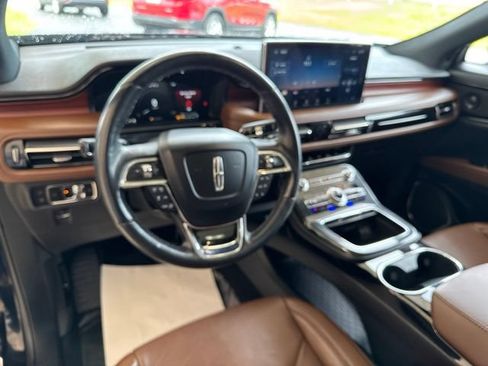 Used 2023 Lincoln Nautilus Reserve w/ Equipment Group 201A AWD/4WD image 17