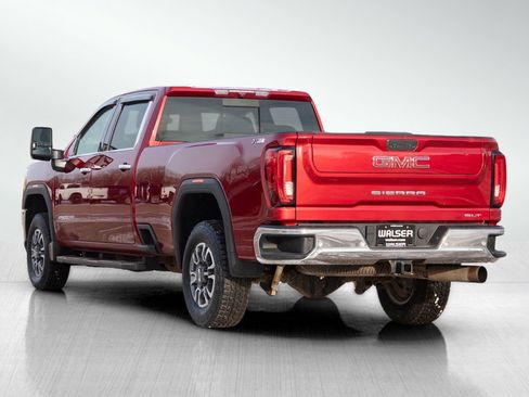 Used 2022 GMC Sierra 2500 SLT w/ SLT Preferred Package image 3