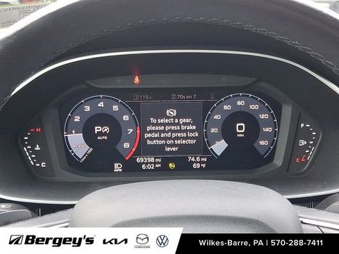 Used 2021 Audi Q3 2.0T Premium Plus w/ Premium Plus Package image 20