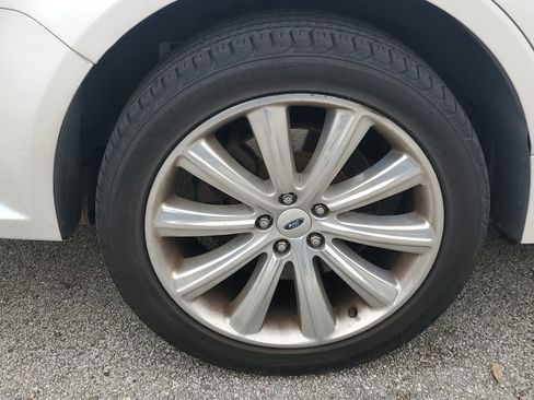 Used 2019 Ford Flex Limited w/ Class III Trailer Tow Package image 18