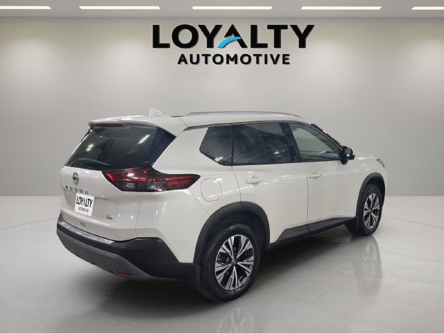 Used 2021 Nissan Rogue SV w/ Premium Package FWD image 5