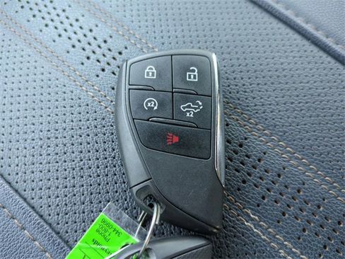 Certified 2024 Chevrolet Silverado 1500 High Country w/ High Country Premium Package image 36