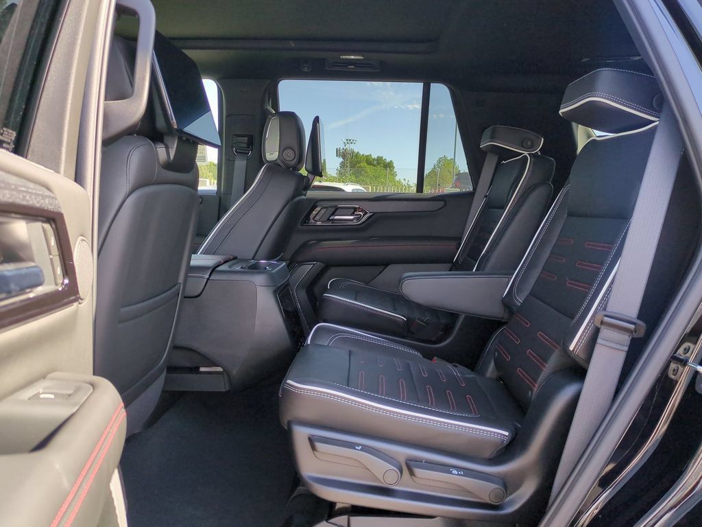 Used 2026 GMC Yukon AT4 Ultimate AWD/4WD image 27