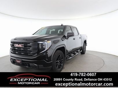 Used 2023 GMC Sierra 1500 Pro w/ Graphite Edition