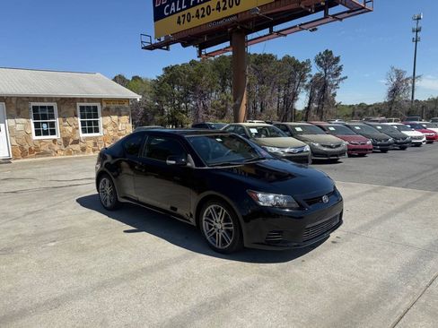 Used 2012 Scion tC FWD image 9