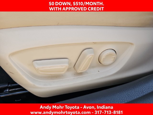 Used 2018 Toyota Camry XLE FWD image 13