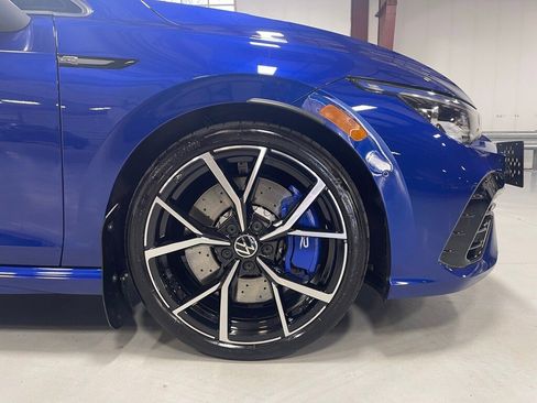 Used 2024 Volkswagen Golf R image 16