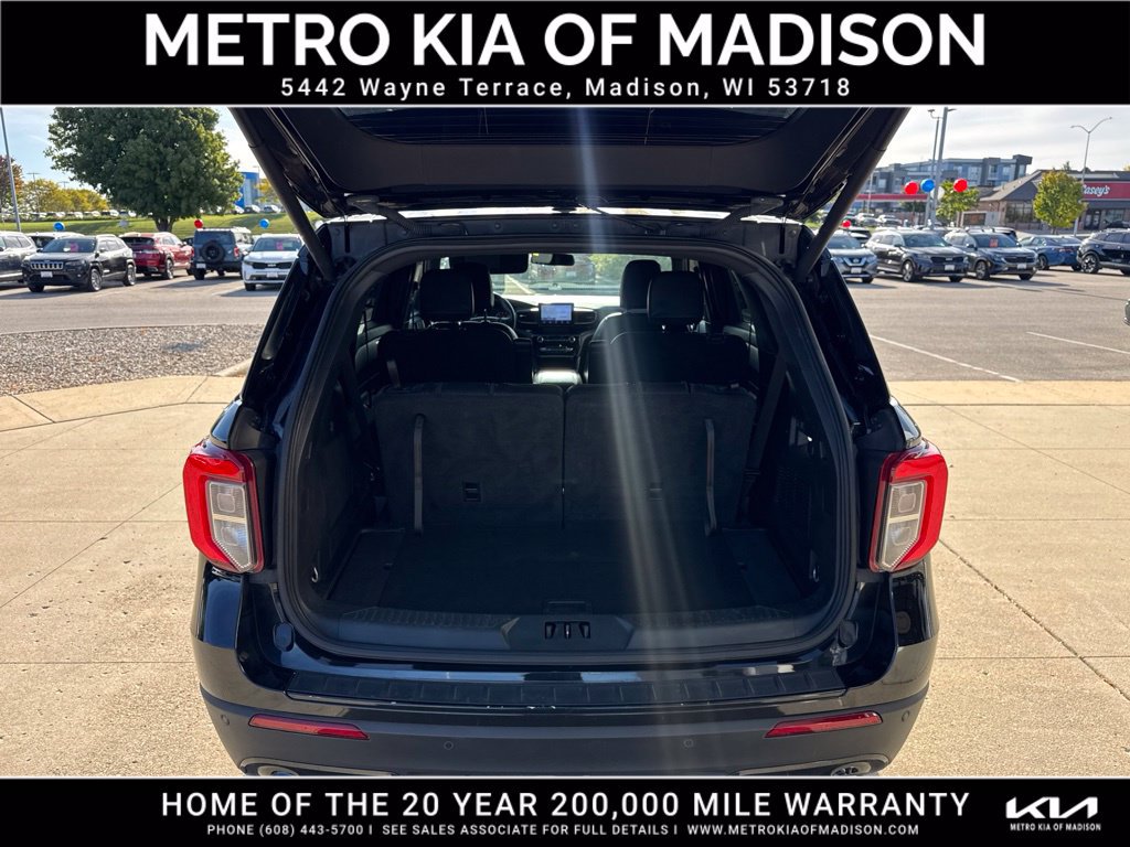 Used 2023 Ford Explorer ST-Line w/ Class IV Trailer Tow Package AWD/4WD image 37