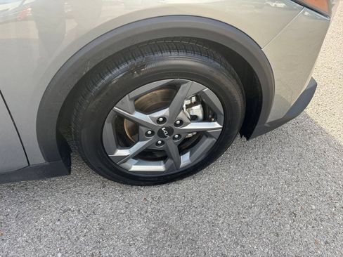 Used 2025 Kia K4 FWD image 30