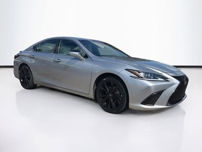 Used 2023 Lexus ES 350 F Sport w/ Accessory Package (Z2)