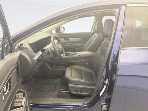 Used 2025 Nissan Murano SL AWD/4WD image 10