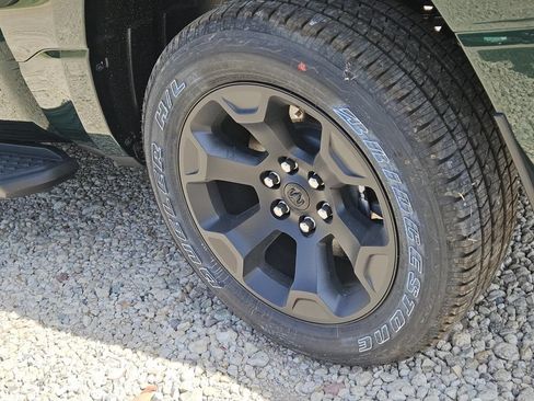 New 2026 RAM 1500 Express AWD/4WD image 6