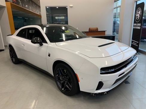New 2026 Dodge Charger Scat Pack image 8