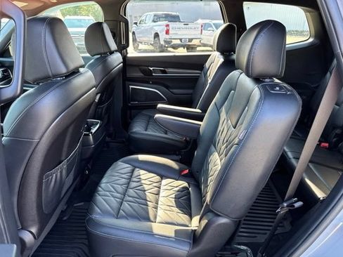 Used 2025 Kia Telluride EX X-Line AWD/4WD image 28