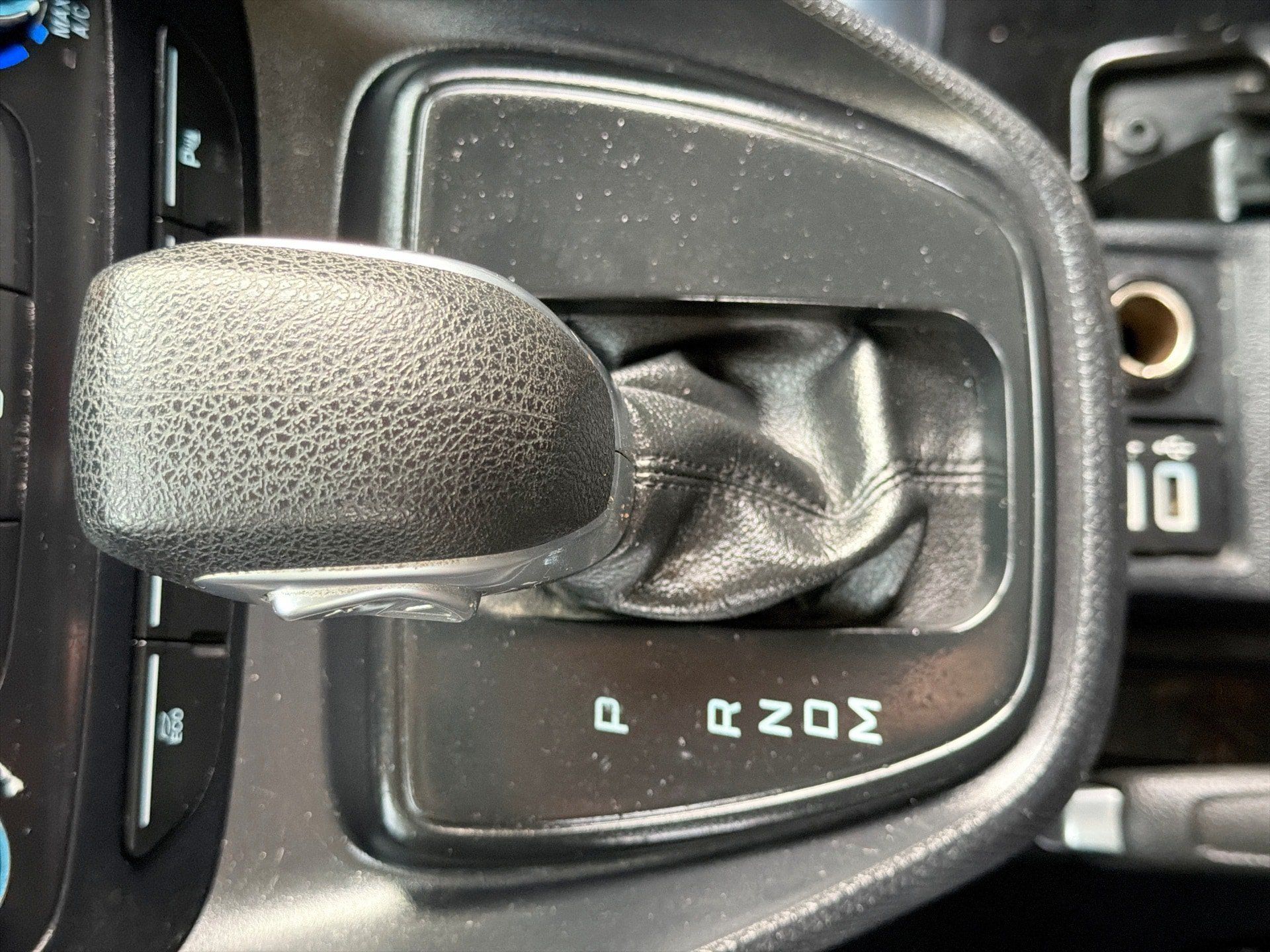 Used 2020 Ford Transit Connect XLT FWD image 23