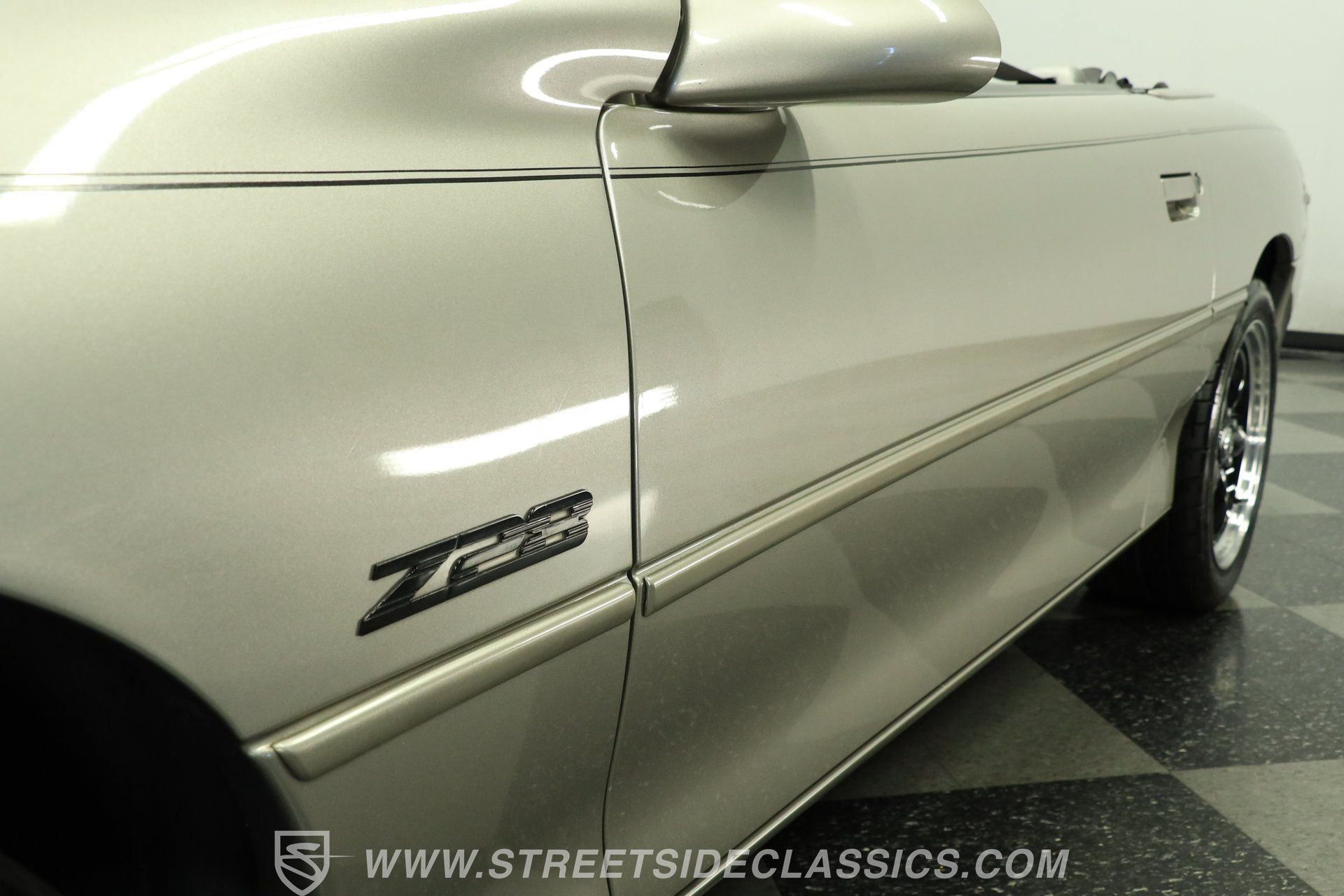 Used 1999 Chevrolet Camaro Z28 RWD image 22