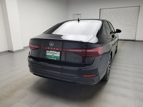 Used 2025 Volkswagen Jetta Sport FWD image 7