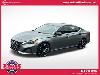 Used 2023 Nissan Altima 2.5 SR FWD video 1