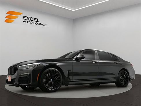 Used 2020 BMW 750i xDrive 750i xDrive w/ M Sport Package image 50