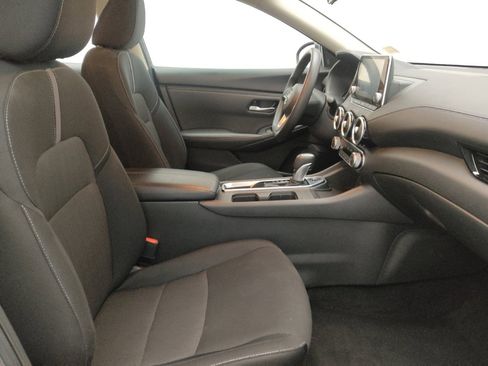 Used 2025 Nissan Sentra SV image 21