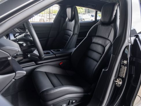 New 2026 Porsche Taycan 4S AWD/4WD image 5