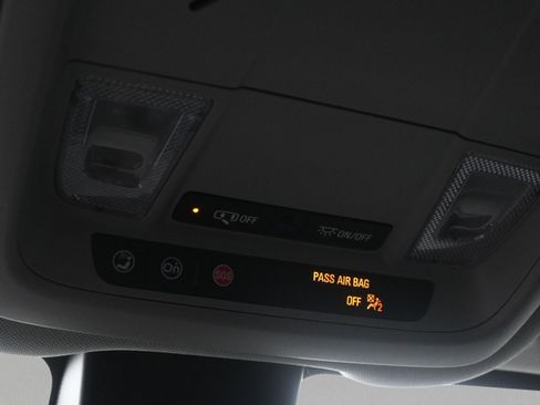 Used 2024 Chevrolet Equinox LT w/ LPO, Floor Liner Package FWD image 26