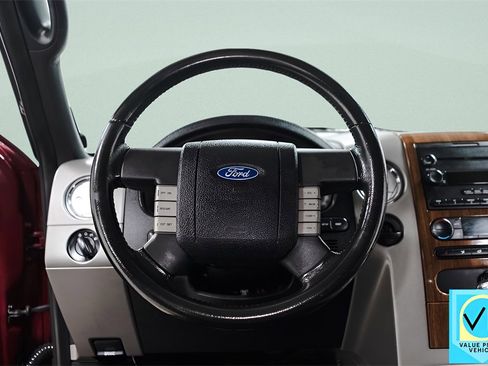 Used 2004 Ford F150 Lariat image 10