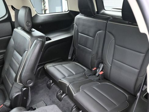 Used 2019 GMC Acadia Denali w/ Technology Package image 20