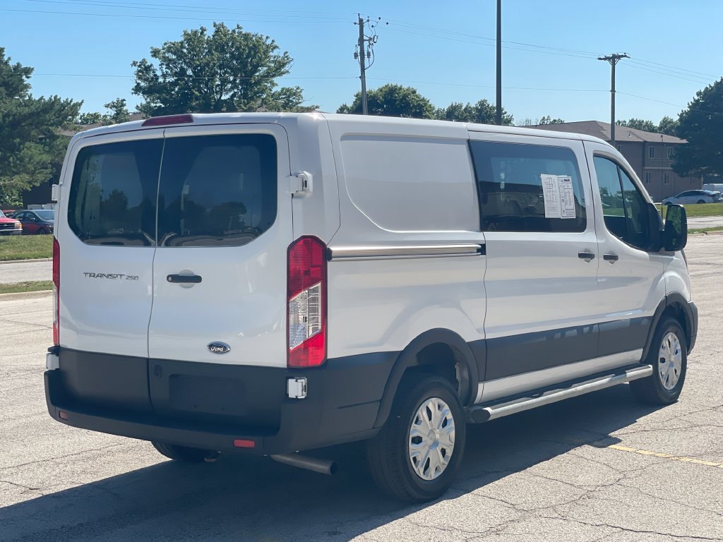 Used 2025 Ford Transit 250 Low Roof w/ Exterior Upgrade Package RWD image 5