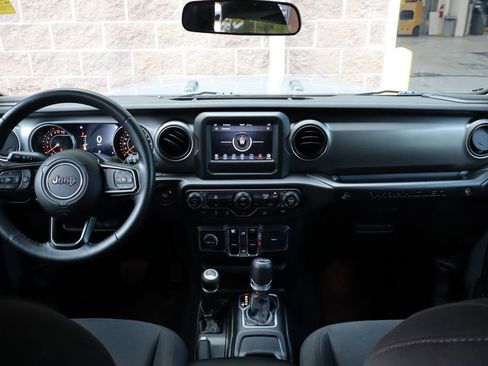 Used 2018 Jeep Wrangler Unlimited Sport S AWD/4WD image 42