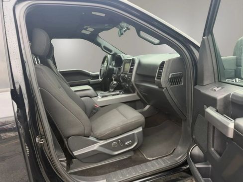 Used 2018 Ford F150 XLT w/ Equipment Group 302A Luxury AWD/4WD image 27