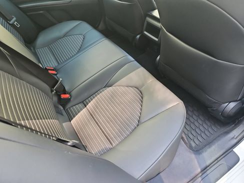 Used 2023 Toyota Camry SE FWD image 32