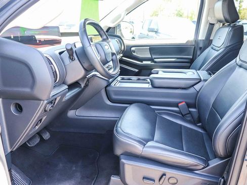 Certified 2025 Ford Expedition Max Platinum AWD/4WD image 12