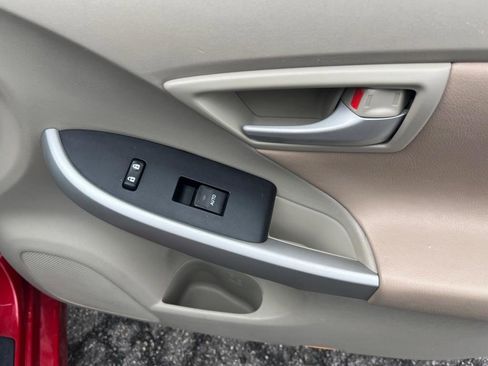 Used 2011 Toyota Prius Two image 18